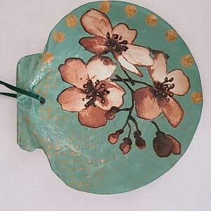 Christmas Ornament Flower Shell (Handcrafted)